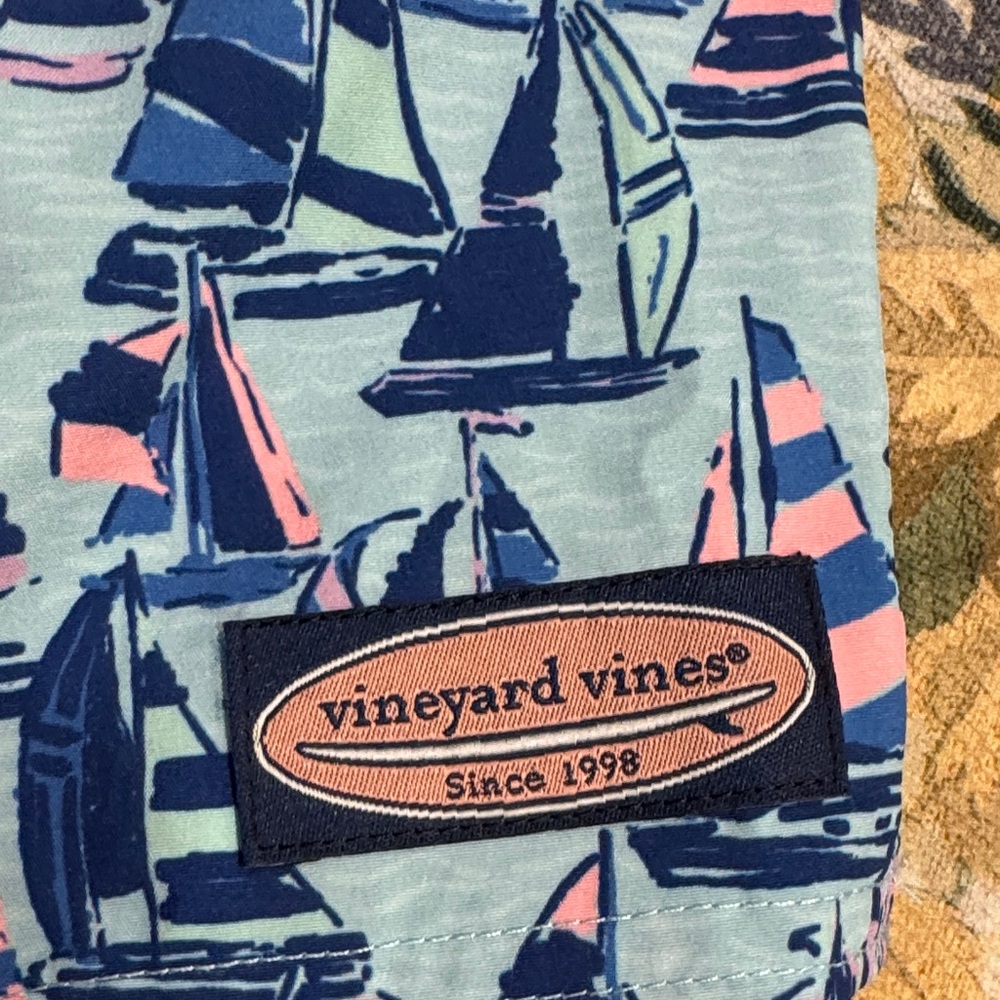 Vineyard Vines White Tee with Blue and Pink Sailboat Print Shorts - Picture 2 of 4
